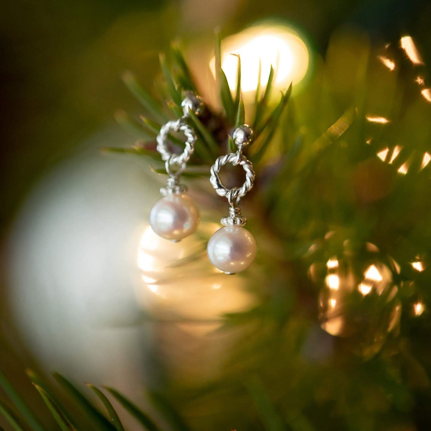 Beautiful Pearl Dangle Post Earrings