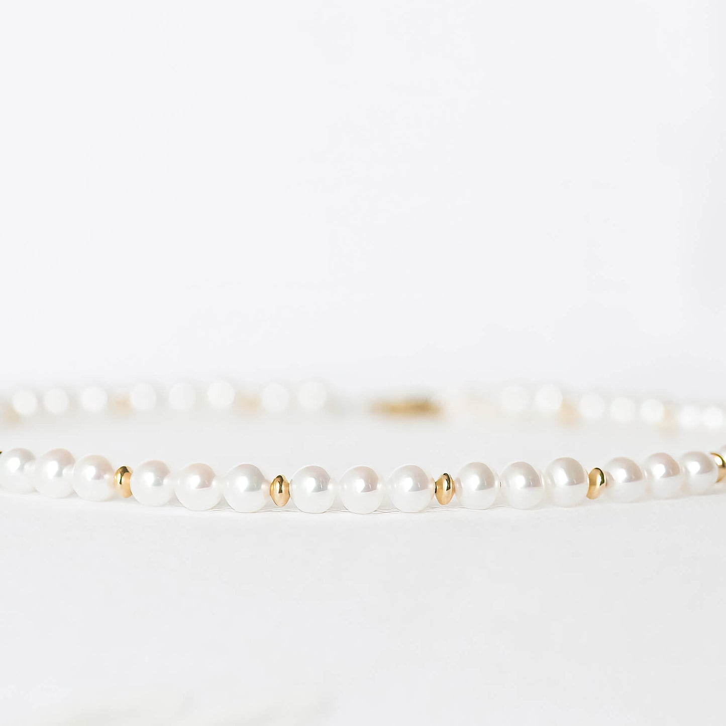 Golden Lovely Pearl Necklace