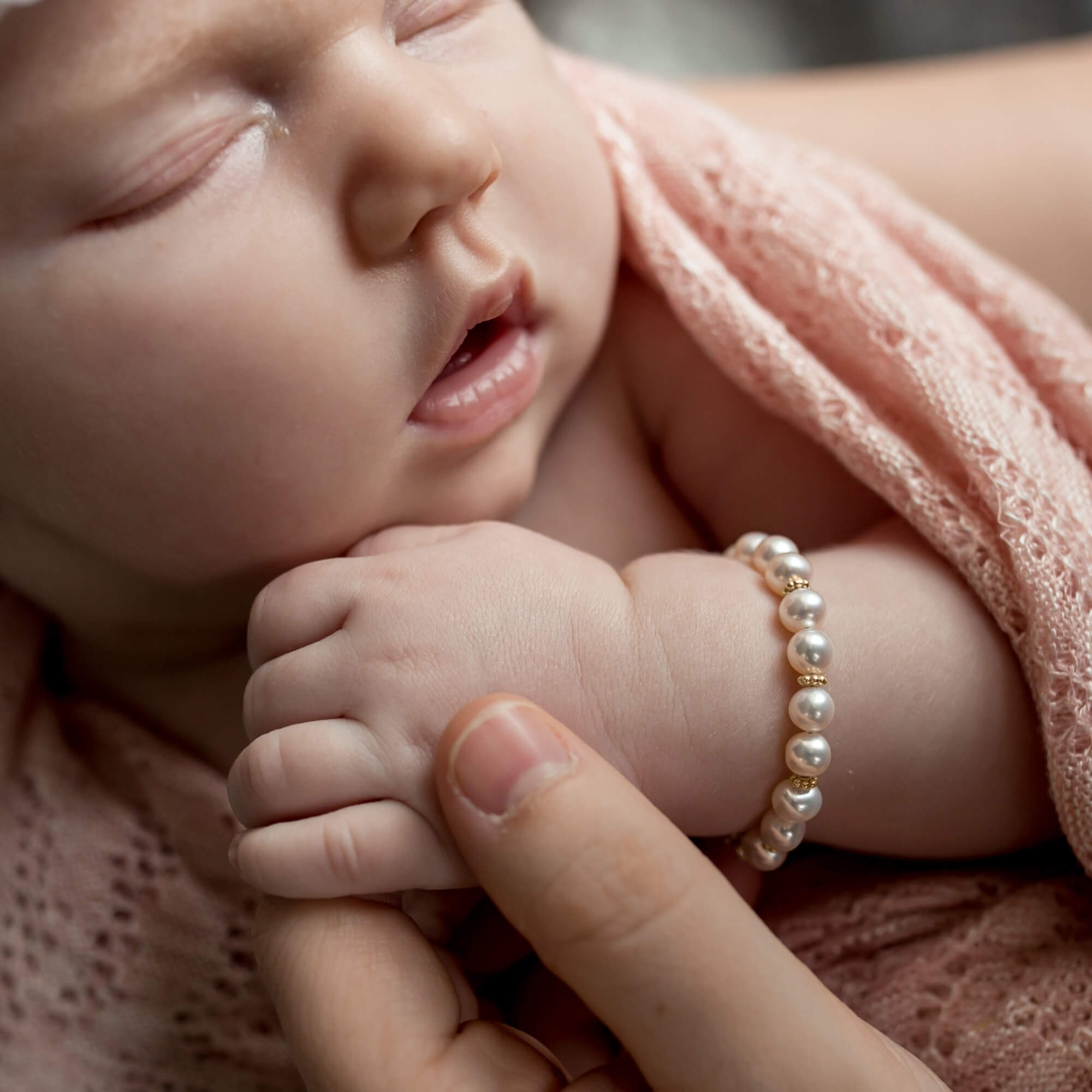 White Pearl Baby Girl Bracelet – Baby Beau and Belle